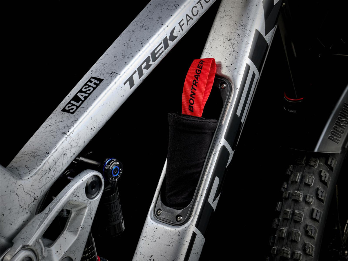 Slash 9.8 XT Argent Drizzle