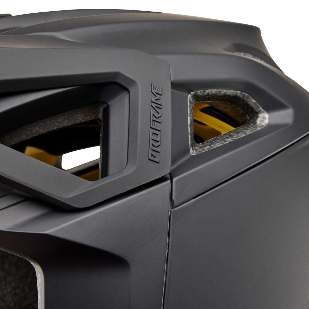 Proframe Helm CE - Matte Black