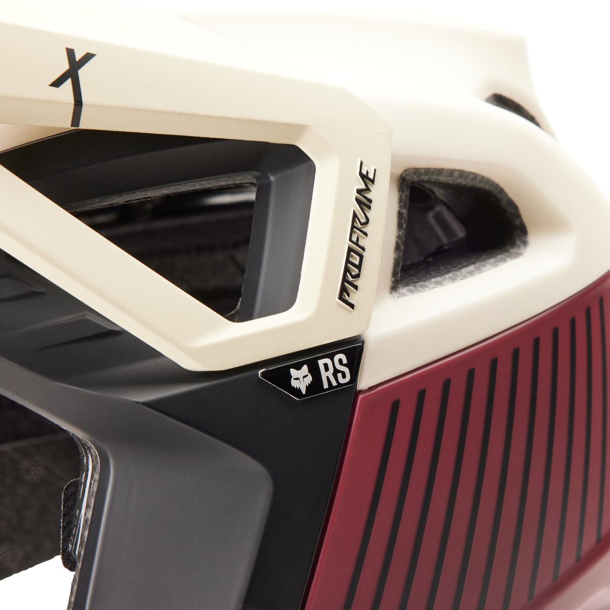 Proframe RS Mash Helm - Bordeaux