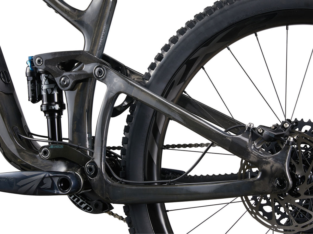 Intrigue LT Advanced Pro 1 - Raw Carbon