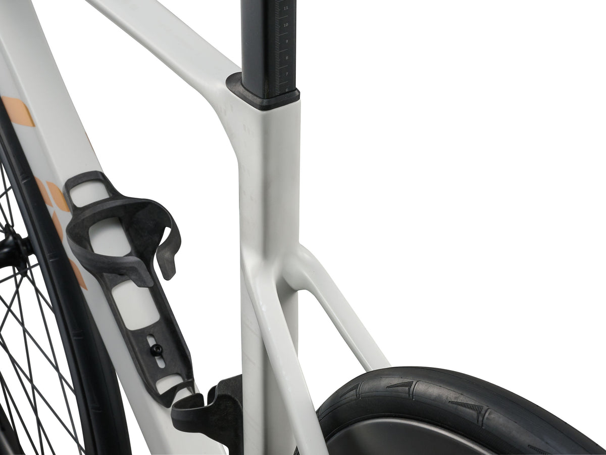 EnviLiv Advanced 1 - Null White