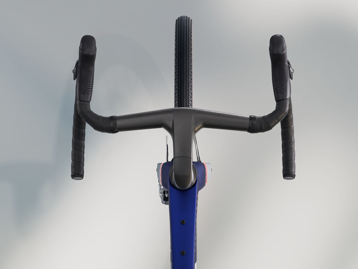 Checkmate SLR 8 AXS - Matte Hex Blue/Plasma Grey Pearl