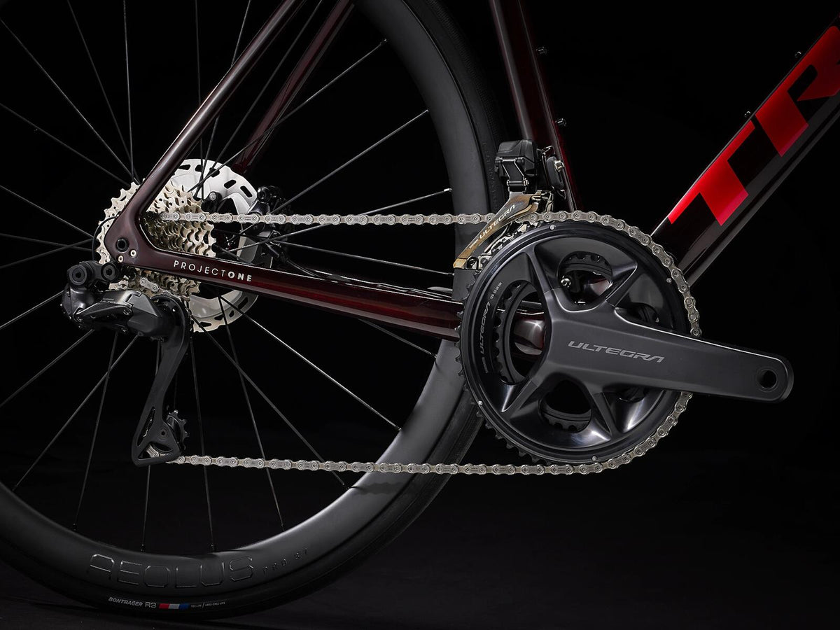 Emonda SLR 7 Metallic Red Smoke to Red Carbon Smoke