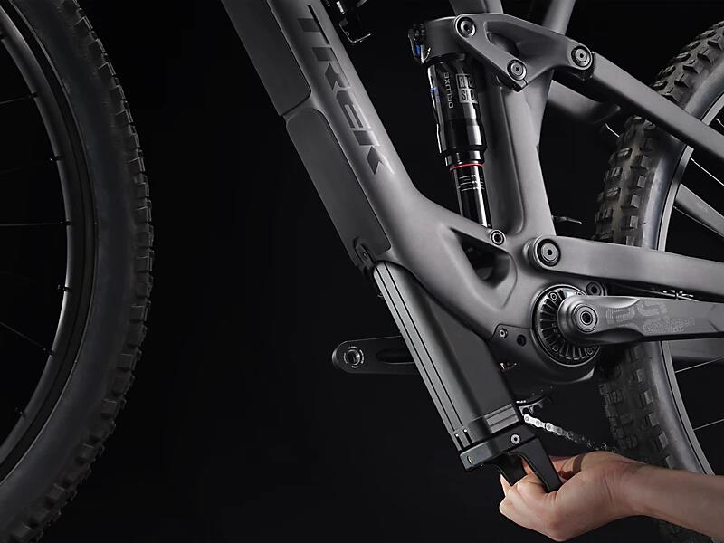 Fuel EXe 9.5 Matte Dnister Black