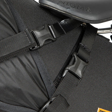 Satteltasche mit Drybag - 18 L - schwarz