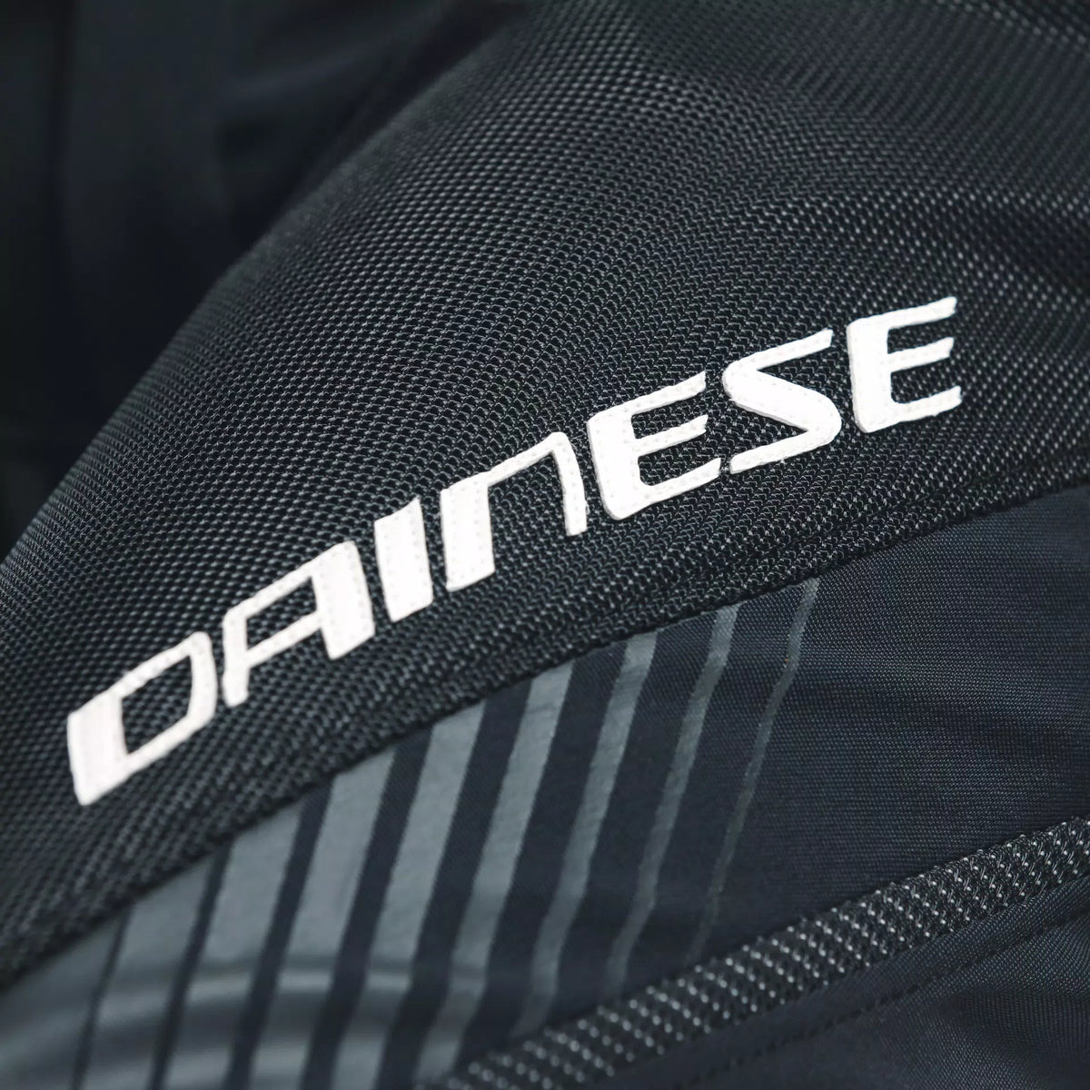 Drake 2 Air Absolut Shell Pants - black/black