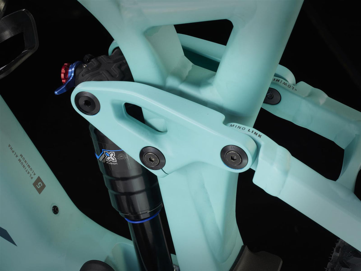 Fuel EXe 5 Deore Matte Blue Sage