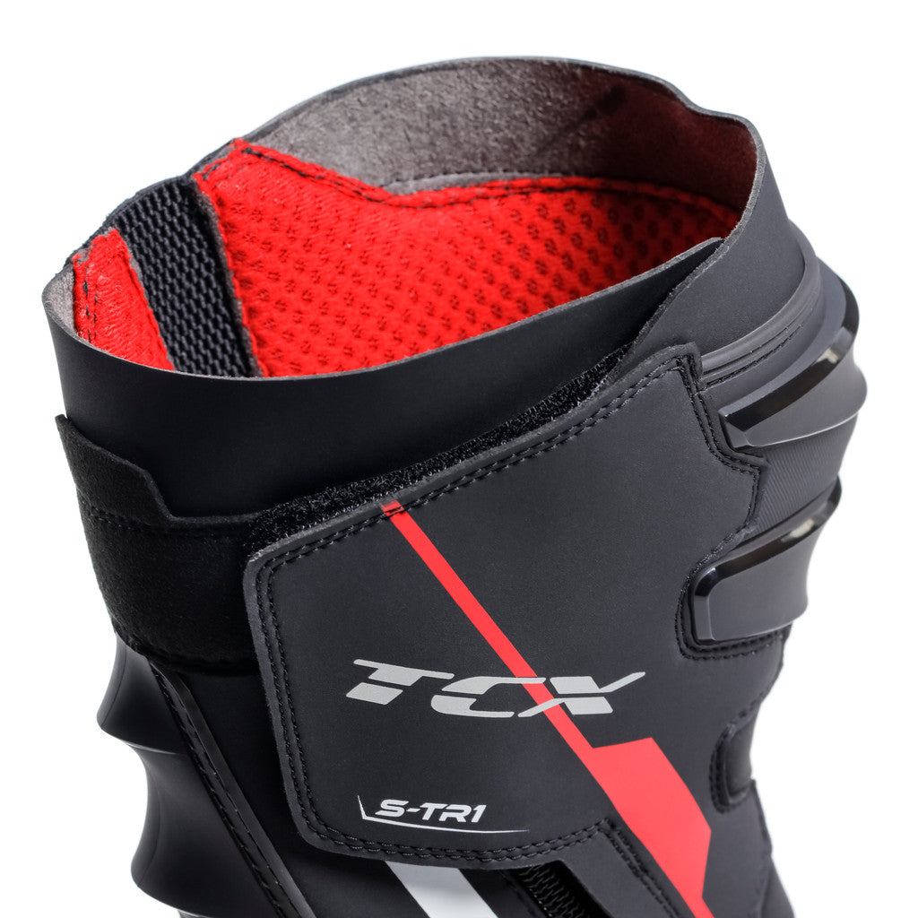 Stiefel S-TR1 Air schwarz-weiss-rot