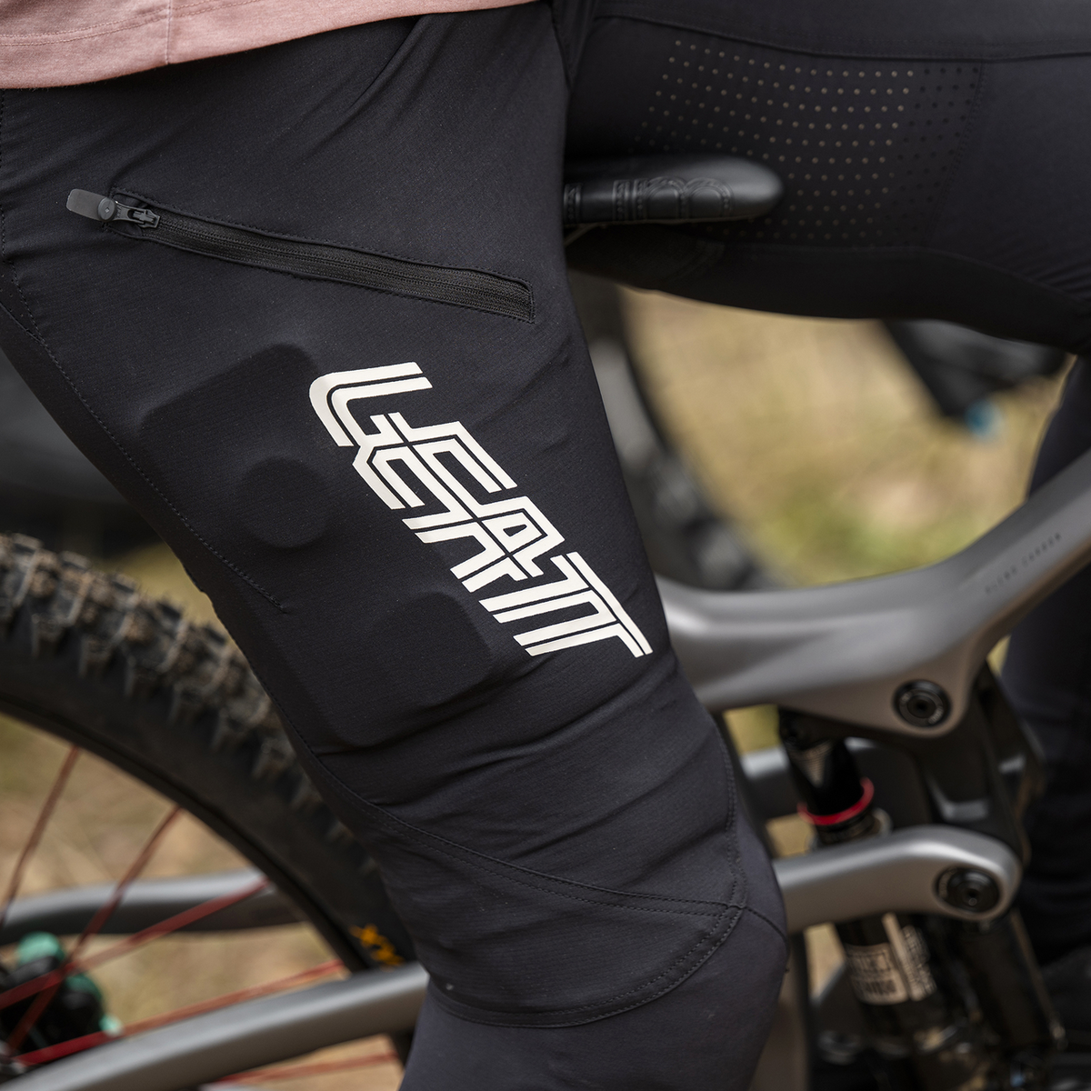 Pant MTB Gravity 3.0 Women - Race Black Leatt