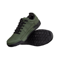 Schuh 2.0 Flat - Spinach
