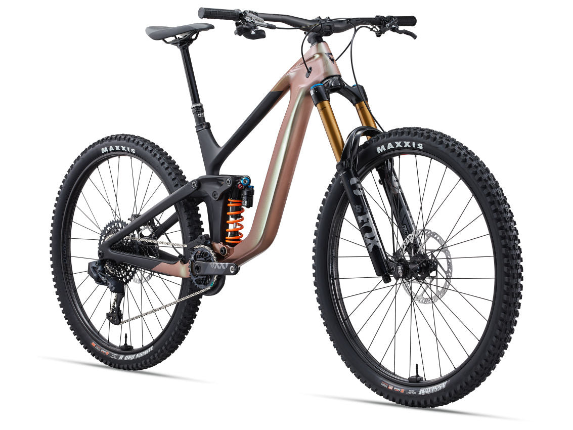 Reign Advanced Pro 0 - Messier/Carbon