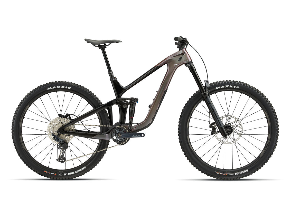 Reign Advanced Pro 2 - Orion Nebula/Carbon