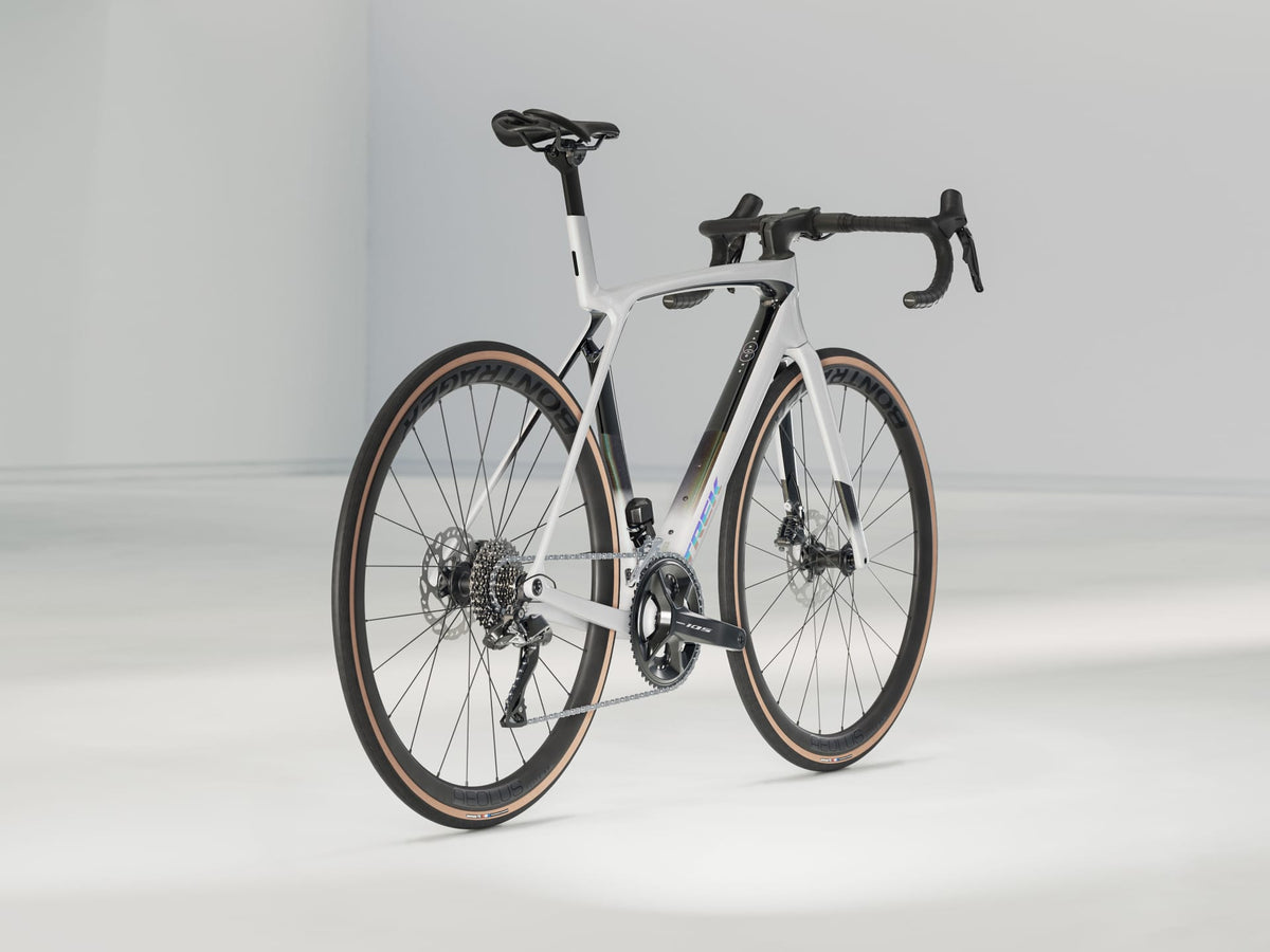 Madone SL 6 Gen 8 - White Prismatic