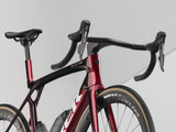 Madone SLR 7 AXS Gen 8 - Carbon Red Smoke