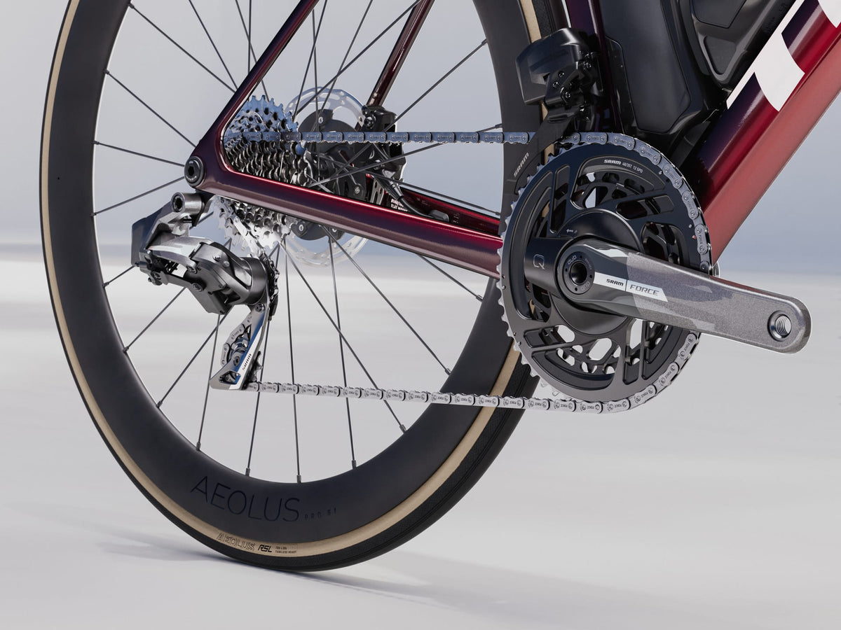 Madone SLR 7 AXS Gen 8 - Carbon Red Smoke