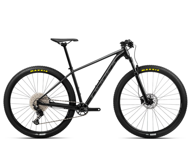 ONNA 10 - Black (Gloss - Matt)