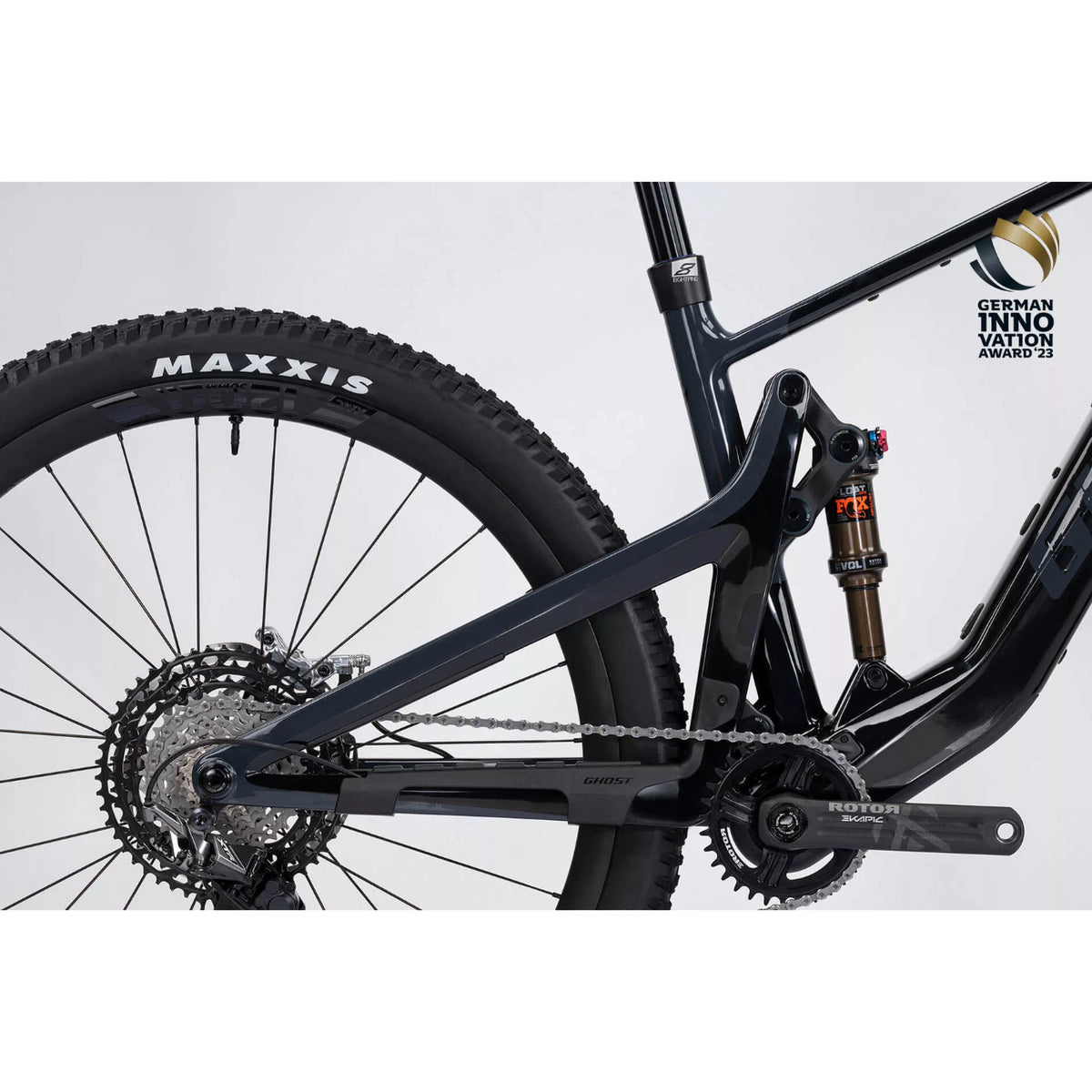 PATH RIOT CF/LC LTD - carbon/dark gray - glossy