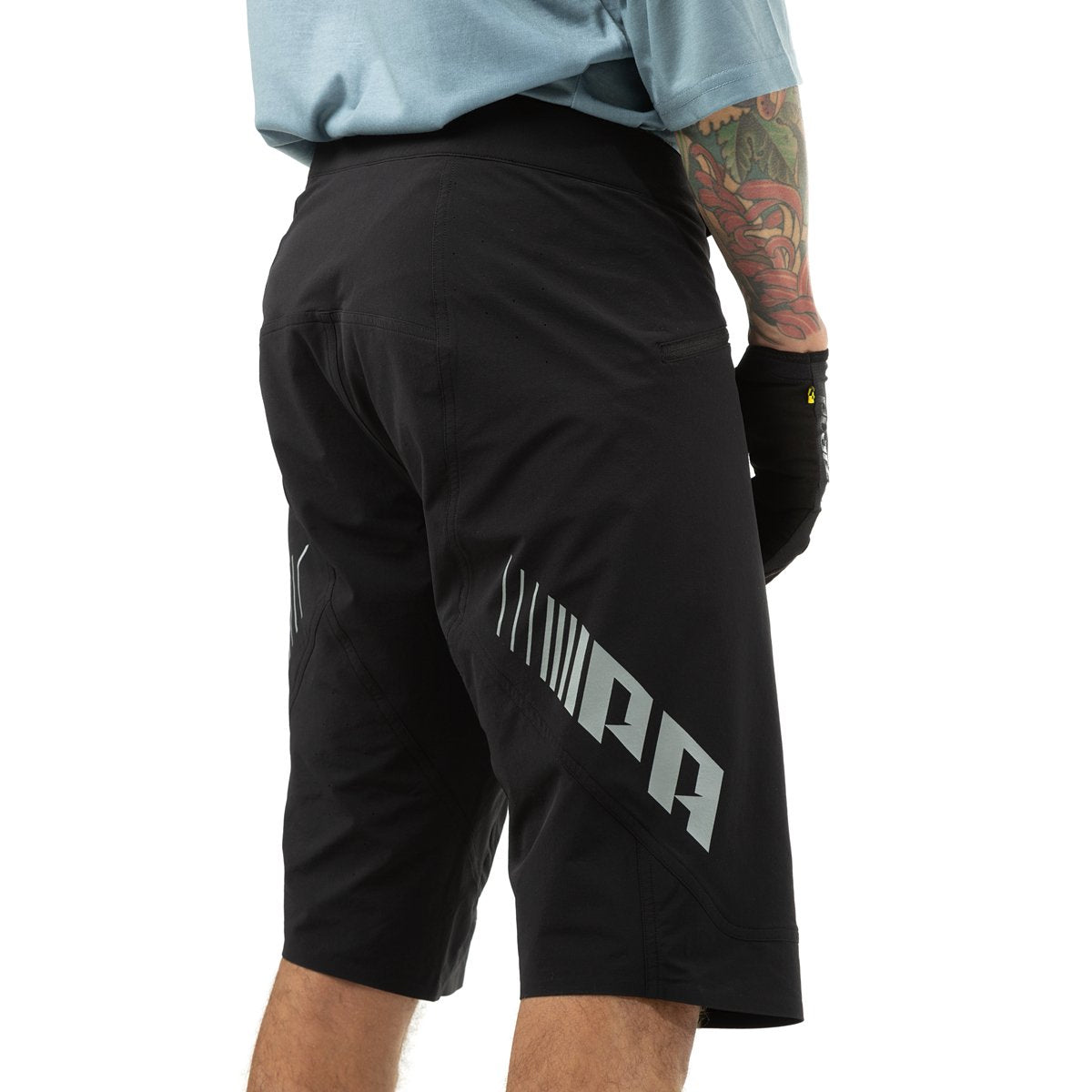 CF Tight Shorts - Black