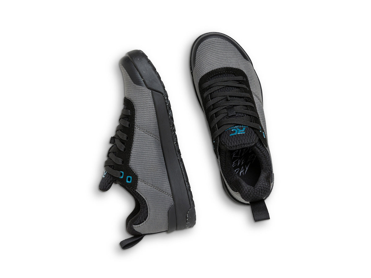 Accomplice Flat Women's Shoe - Charcoal/Tahoe Blue