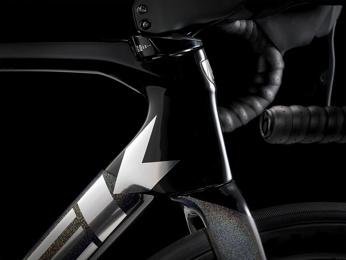 Emonda SLR 7 eTap Dark Prismatic/Trek Black