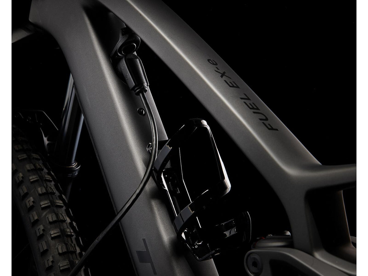 Fuel EXe 9.5 Matte Dnister Black