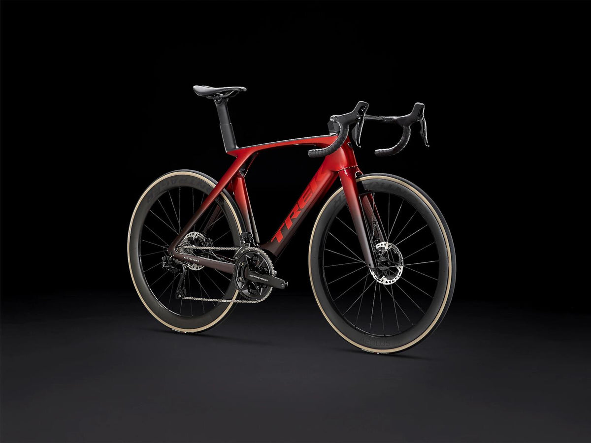 Madone SLR 9 Gen 7 Metallic Red Smoke to Red Carbon Smoke