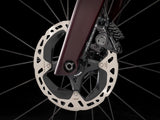 Madone SLR 9 Gen 7 Metallic Red Smoke to Red Carbon Smoke
