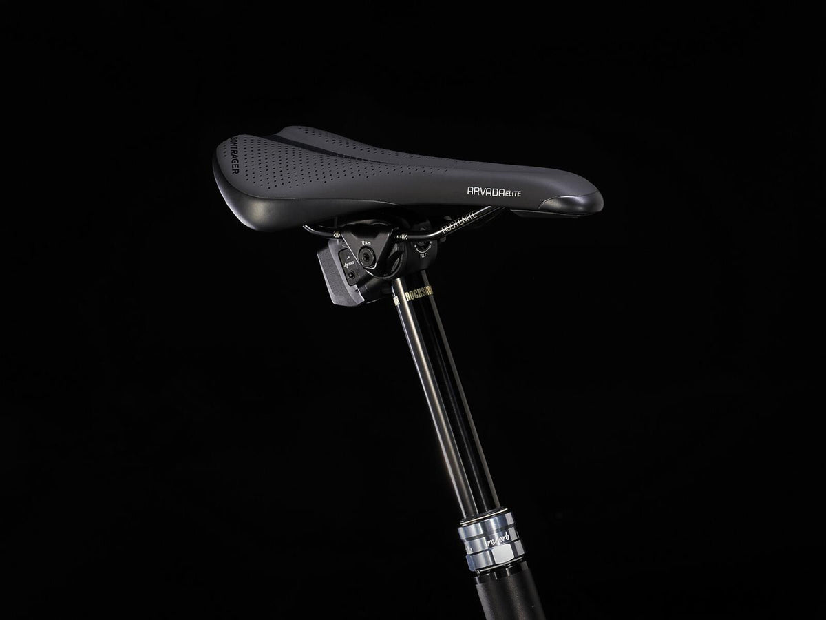 Slash 9.9 XX1 Flight Attendant Matte Deep Smoke